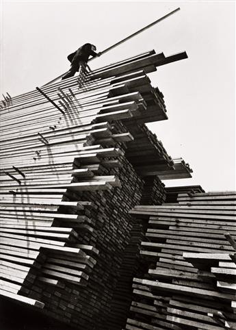 PIET ZWART (1885-1977) A portfolio titled 12 Fotografien.